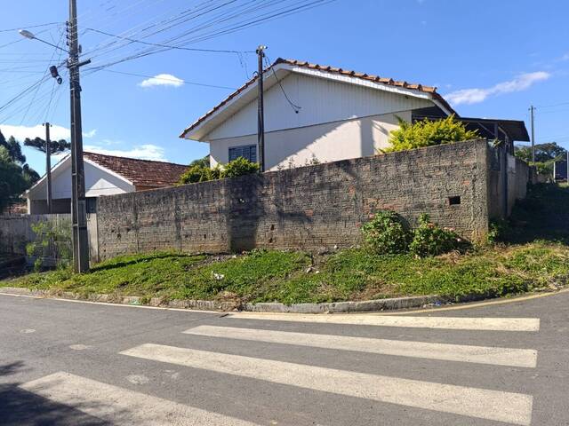#13 - Casa para Venda em Irati - PR